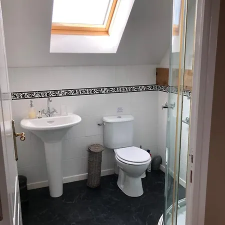 6 Bedroom House With Pool * Saint-Laurent-de-Terregatte